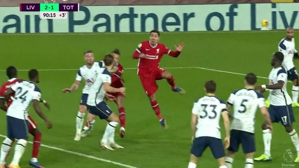  利物浦三球大胜热刺稳固榜首位置