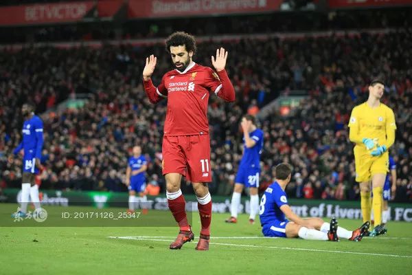  罗马进攻端全面开花大比分击败克雷莫内塞